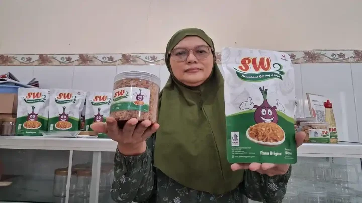 What Happened During: Meraup Berkah dari Bawang Goreng, Saryati Sulap Hasil Pertanian Tembus Swalayan