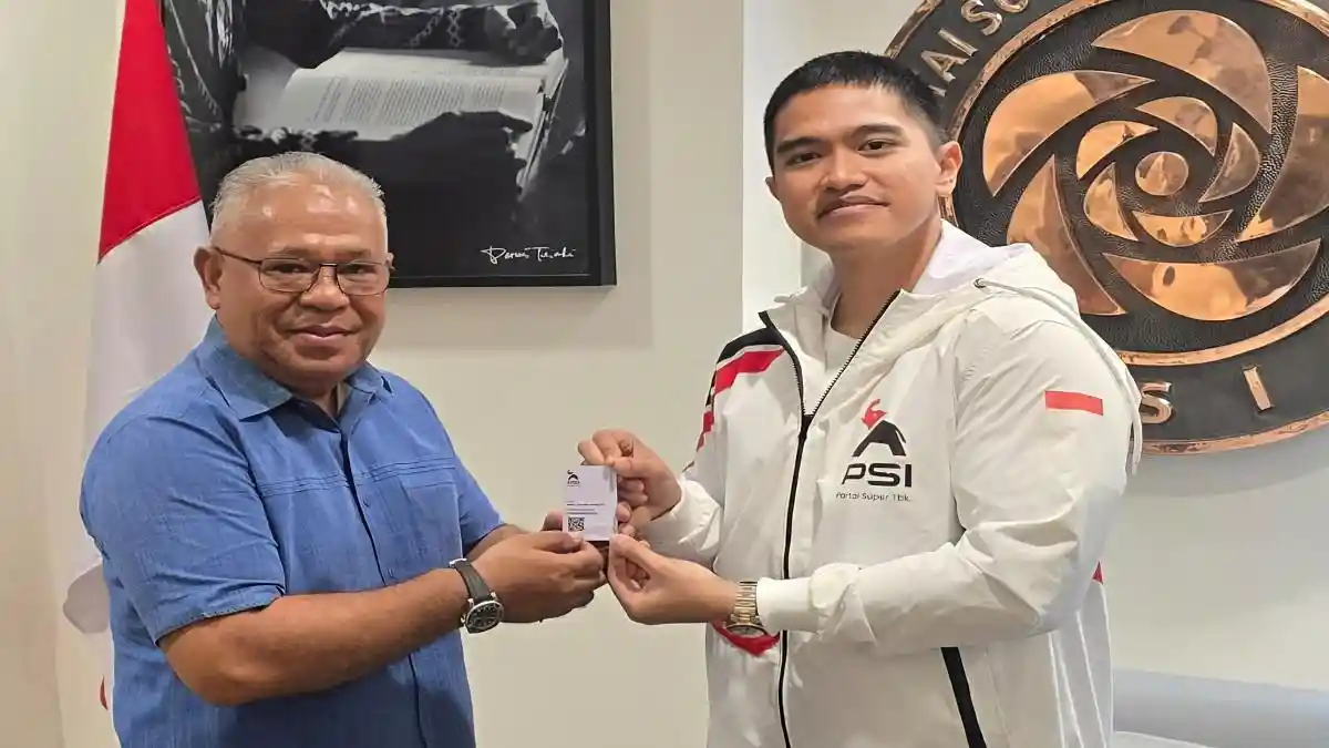 Febry-Calvin-Tetelepta-dan-Ketua-Umum-PSI-Kaesang-Pangarep