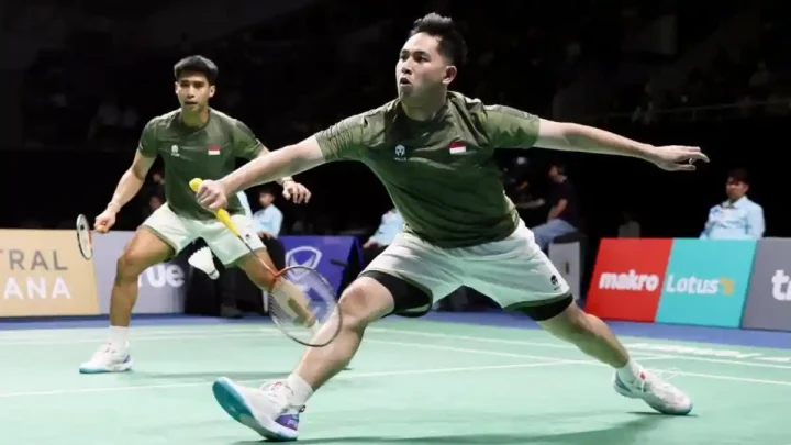 Main Agenda: Hasil Singapore Open 2026: Eror Bejibun Bikin Sabar/Reza Tersingkir, Murid Herry IP Full Senyum