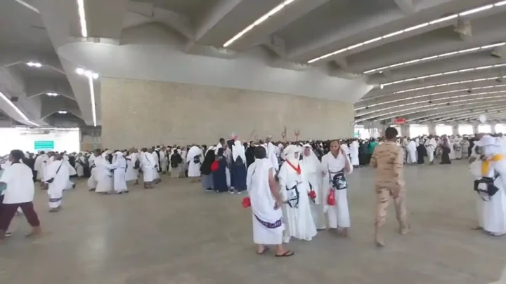 Kemenhaj Minta Jemaah Nafar Awal Segera Tuntaskan Lontar Jumrah Sesuai Jadwal Guna Hindari Kepadatan