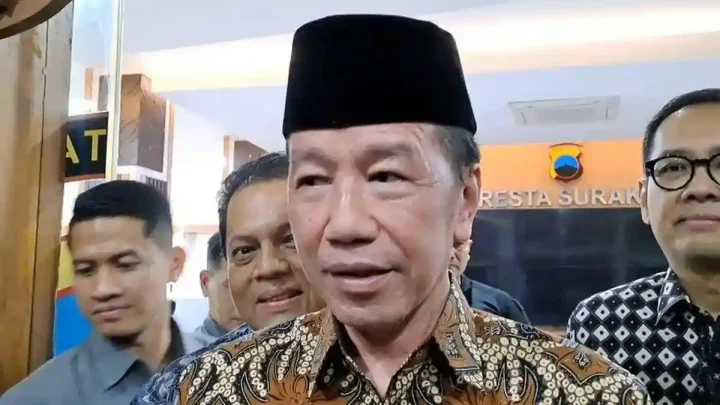 Important Visit: Jokowi Janji Hadir di Persidangan Jika Kasus Ijazah P21, Kuasa Hukum: Ijazah dari SD-S1 Bakal Dibawa