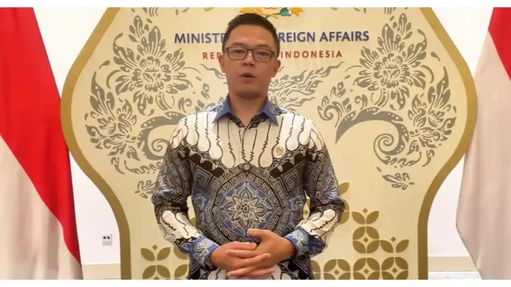 Menlu Sugiono Pastikan 9 WNI Relawan GSF Bebas – Sudah Bergerak Menuju Turki