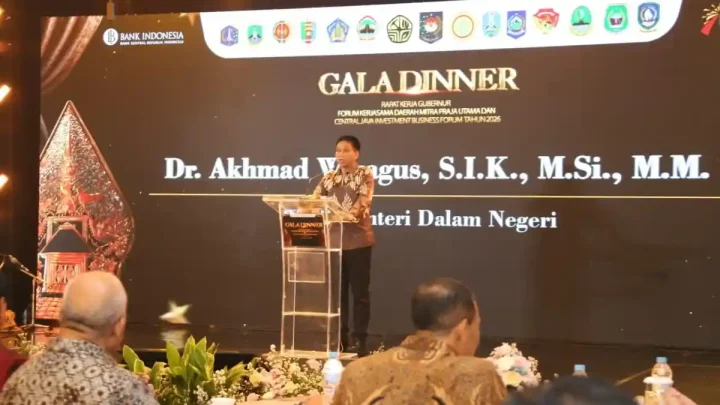 Latest Program: Hadapi Krisis Global, Wamendagri Dorong Sinergi Antardaerah
