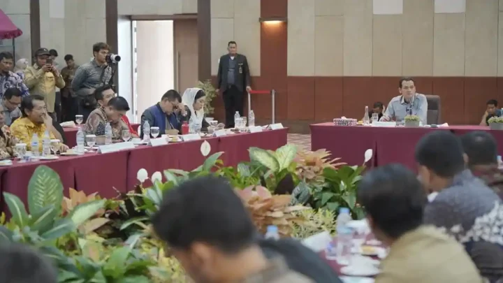 Main Agenda: Susun RUU Masyarakat Adat, Baleg DPR Serap Masukan Tokoh Adat dan Pemuka Agama di Kawasan Danau Toba