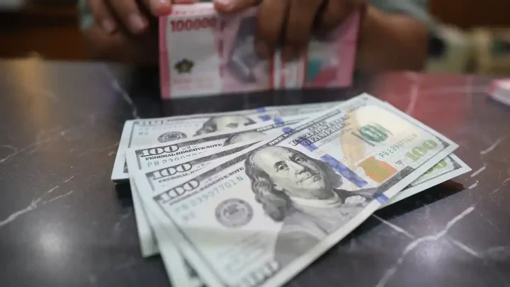 Sentimen Positif Terkait Perundingan Iran-AS: Ringgit Menguat – Bagaimana dengan Rupiah?
