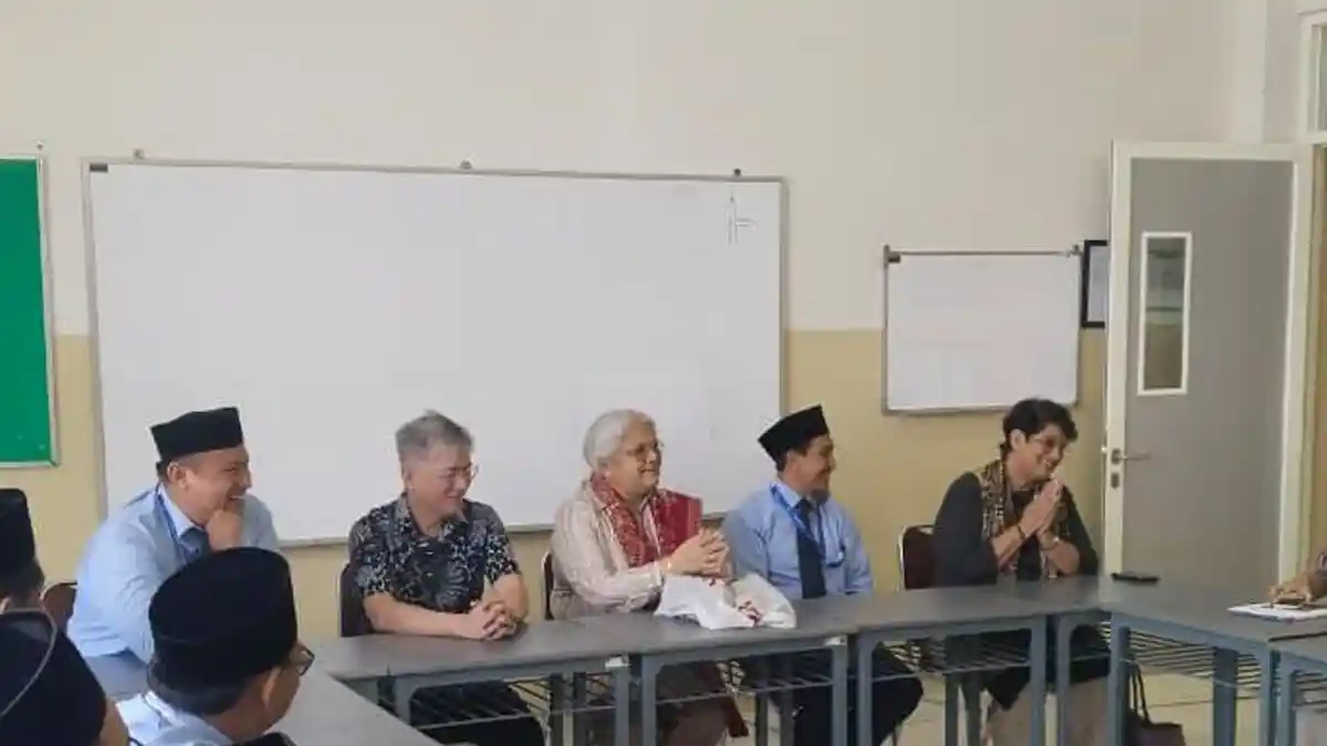 SMA-Al-Hikmah-International-Islamic-Boarding-School-2