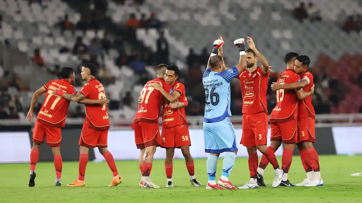 Super-League-Persija-Cukur-Persis-Solo-4-0_20260428_004748