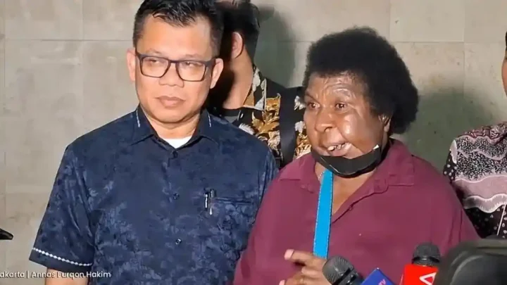 New Policy: Profil Mama Yasinta, Lapor ke Polisi Wajahnya Direkam Pembuat Film Pesta Babi Tanpa Izin