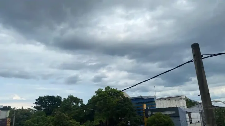 Prakiraan Cuaca Kota Ternate Kamis – 28 Mei 2026: Hujan Ringan Merata