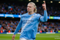 Lesunya Erling Haaland Bersandar di Tiang Gawang saat Man City Rayakan Juara Piala FA