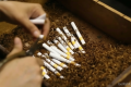 Main Agenda: Soal Layer Baru Cukai Rokok, Komisi XI DPR Ingatkan Celah Penyalahgunaan dan Singgung Moral Hazard