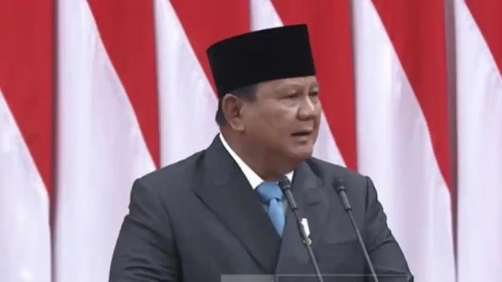 Meeting Results: Prabowo Sindir Aparat Berseragam Hijau & Cokelat yang Jadi Beking Pejabat Korup
