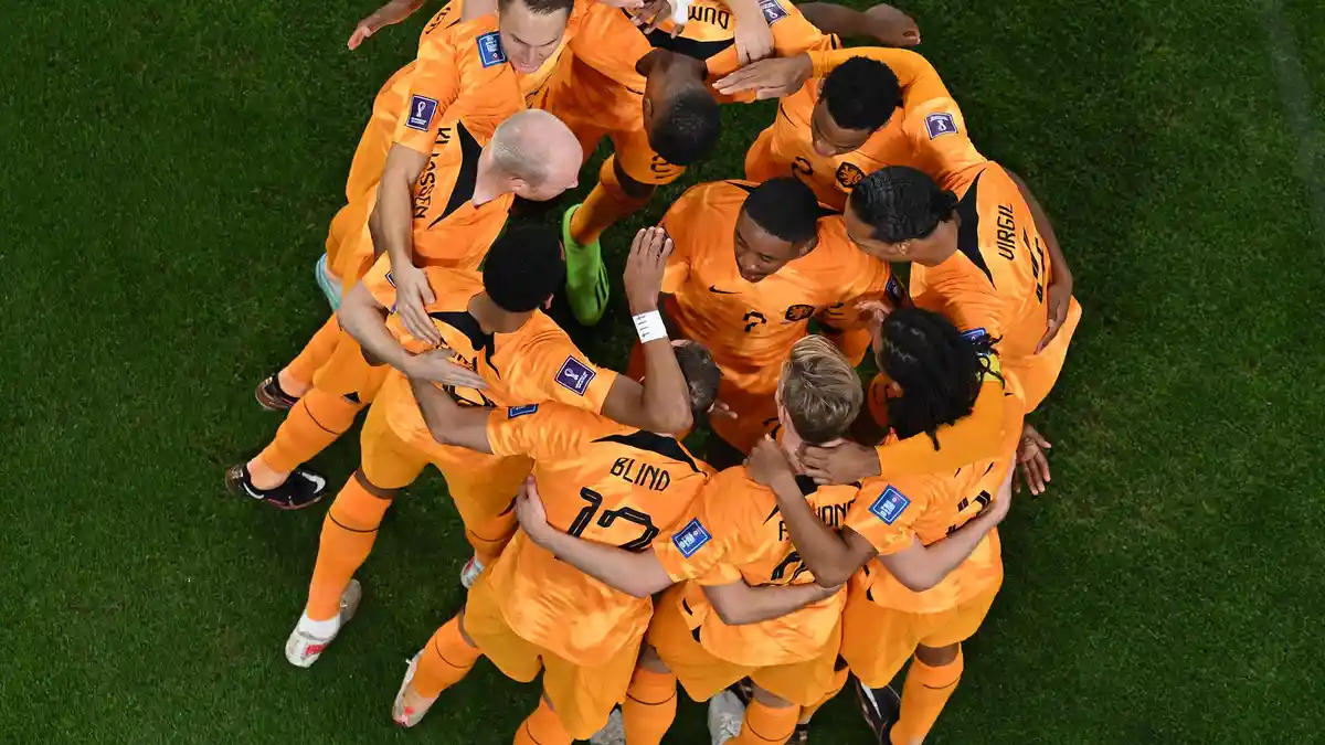 selebarasi-timnas-belanda_20221126_003412