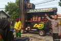 3 Orang Penarik Sound Sisingaan Tewas Tersengat – Polisi: Pegang Kabel PLN Pakai Tangan Kosong