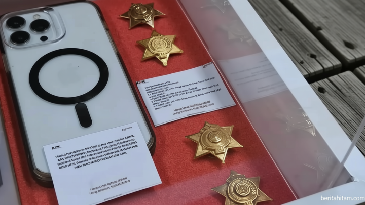 Historic Moment: KPK Lelang 3 Pin WTP Berbalut Emas Hasil Rampasan dari Eks Mentan Syahrul Yasin Limpo