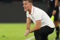 Ide John Herdman di Timnas Indonesia – Pakem 3 Bek, Penyerang Bebas Jemput Bola ke Tengah