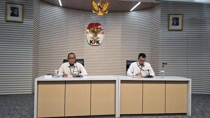 Main Agenda: Konstruksi Perkara yang Buat Direktur Maktour dan Ketum Kesthuri Ditahan KPK Buntut Kasus Kuota Haji