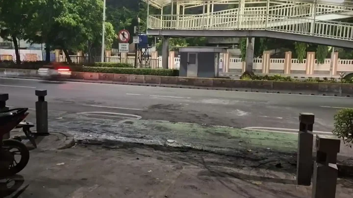 Visit Agenda: Massa Pendemo Sempat Bakar Ban saat Aksi di Jalan Salemba Raya Jakarta, Kini Sudah Kondusif