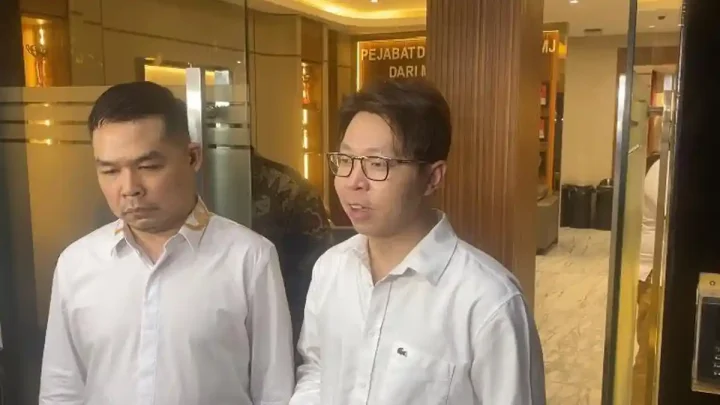 Berkas Perkara Sudah Dilimpahkan ke Kejati Banten – Richard Lee Siap Jalani Sidang