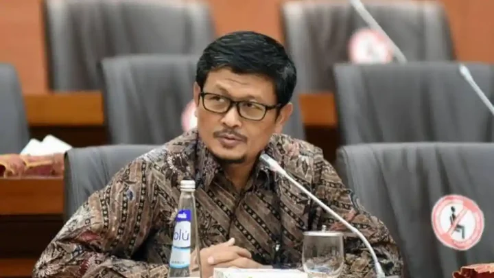 Latest Program: Respons Isu ‘Sell Indonesia’, Komisi XI DPR Minta Pemerintah Perkuat Kepercayaan Investor