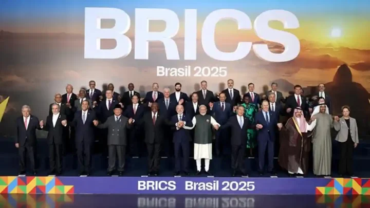 Key Discussion: Jawab Kritik Dino, Teddy Beberkan 7 Hasil Diplomasi Prabowo: BRICS hingga Tarif 0 Persen