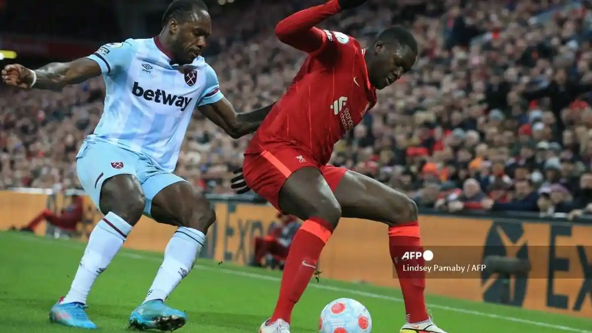 michail-antonio-kiri-bersaing-dengan-bek-liverpool-ibrahima-konate