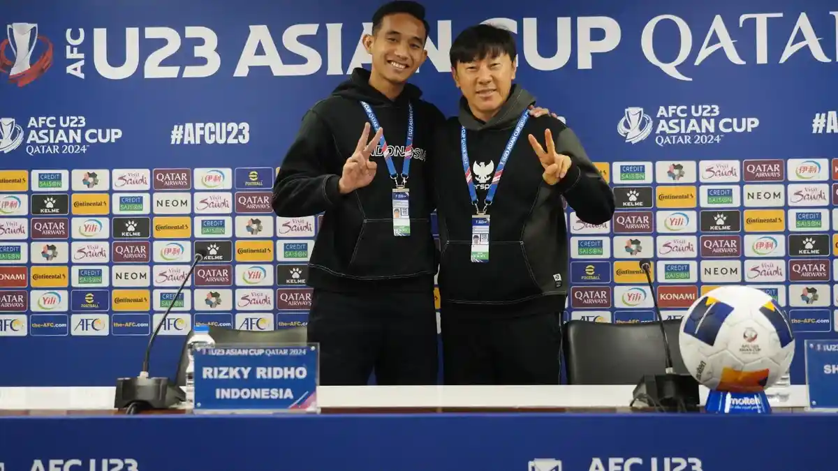 pelatih-timnas-indonesia-shin-tae-yong-kapten-timnas-indonesia-u-23-rizky-ridho