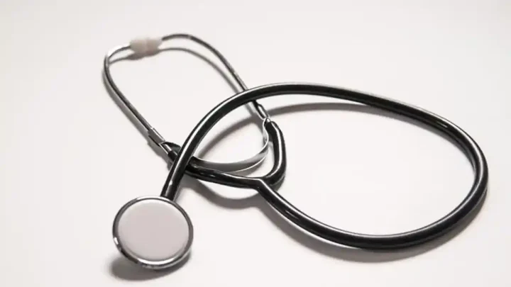 New Policy: Disertasi Doktor Hukum Soroti Lemahnya Perlindungan Ketenagakerjaan bagi Dokter Spesialis