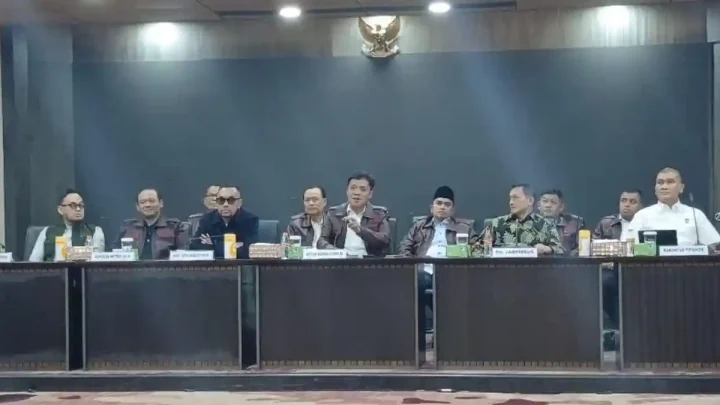 Announced: Ketua Komisi III DPR ke Plt Jampidsus Rudi Margono: Tugas Anda Berat