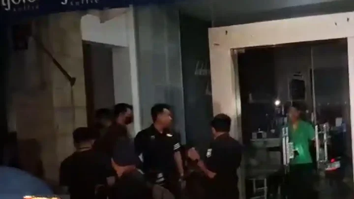 What Happened During: BREAKING NEWS: Penyidikan Korupsi PLN hingga Asabri Berlanjut, Polisi Geledah Ruko di Cipete