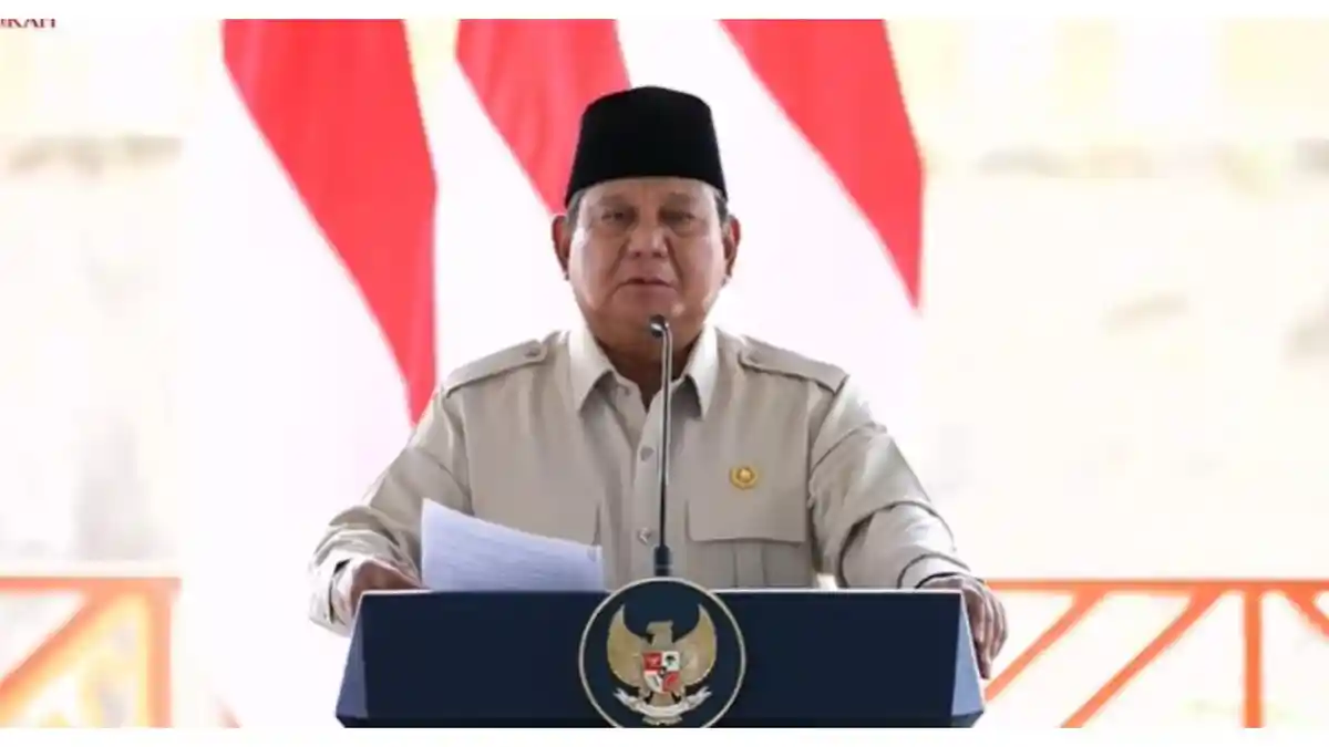 Presiden-Prabowo-Subianto-meresmikan-Bendungan-Meninting