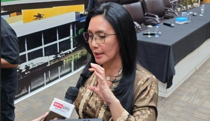 Facing Challenges: Benarkan Masih Tahan HP ART Nur Rohmah, Pihak Erin Sindir Peran Anggota DPR RI Rieke Diah Pitaloka