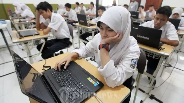 Topics Covered: Kunci Jawaban IPS Kelas 7 SMP Halaman 109 Kurikulum Merdeka: Aktivitas 16 Terumbu Karang