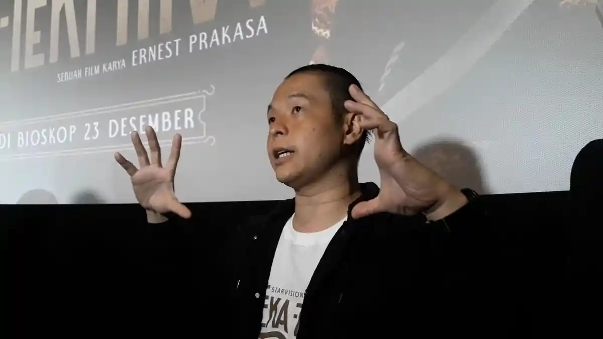ernest-prakasa1111