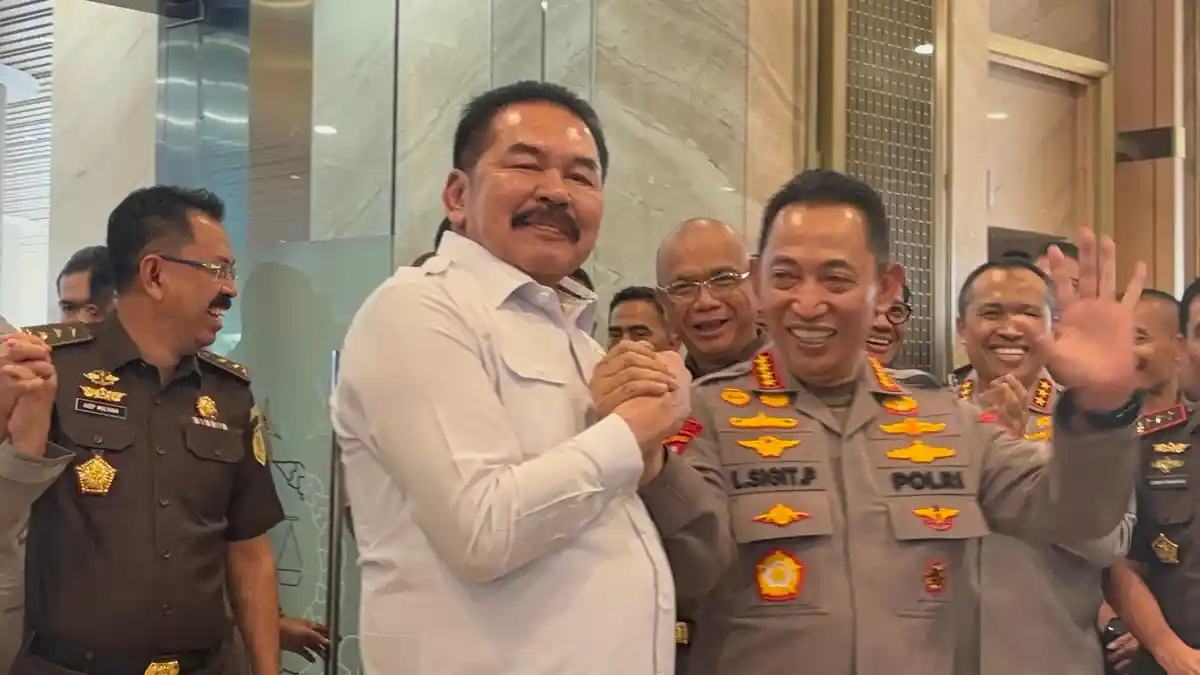 jaksa-agung-st-burhanuddin-dan-listyo