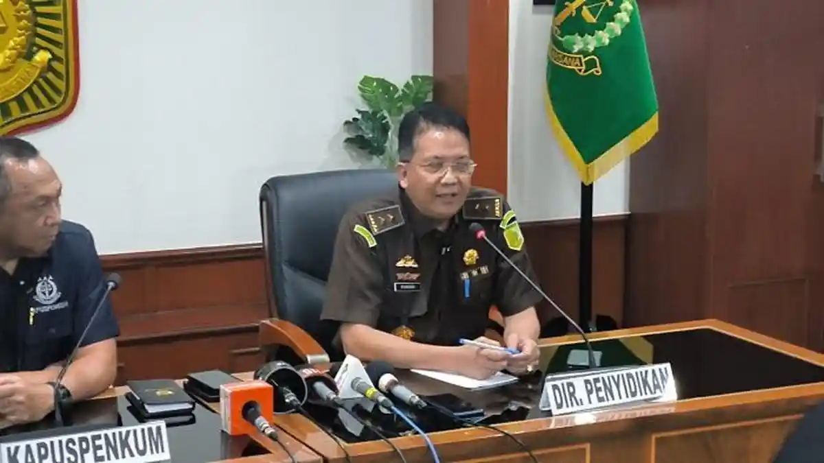 kuntadi-kanan-memberikan-keterangan-terkait-perkembangan-kasus
