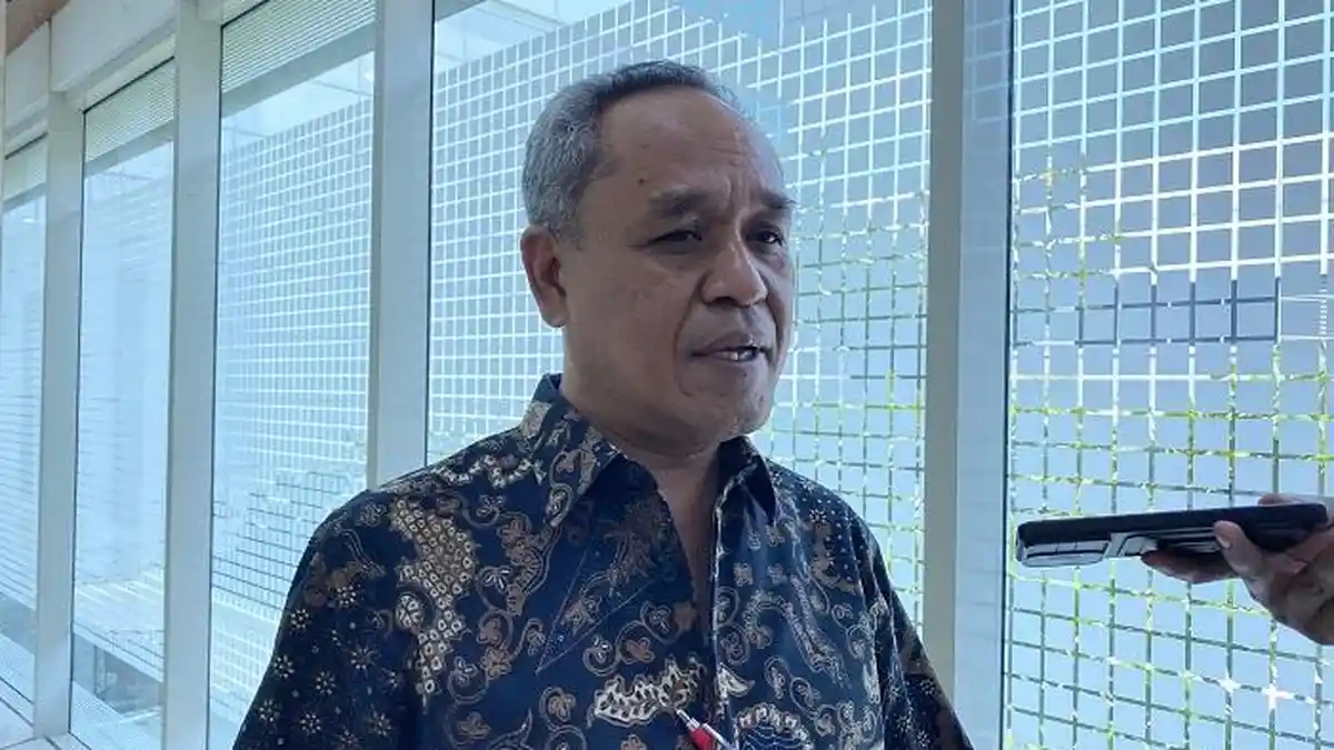 wakil-ketua-umum-partai-demokrat-benny-k-harman-di-kompleks-parlemen-123