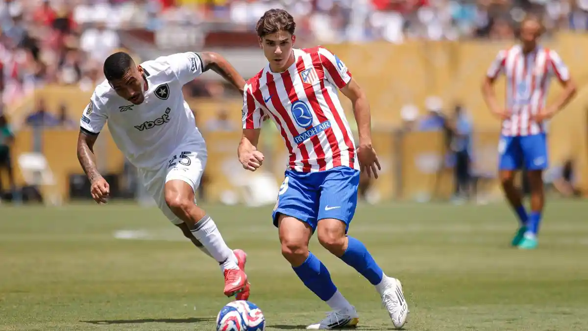 Atletico-Madrid-Julian-Alvarez-246