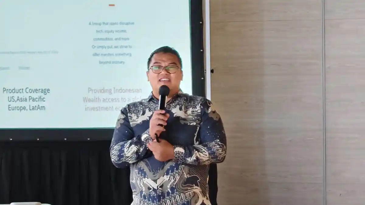 Direktur-Mirae-Asset-Sekuritas-Tomi-Taufan-dalam-acara-Media-Day-211