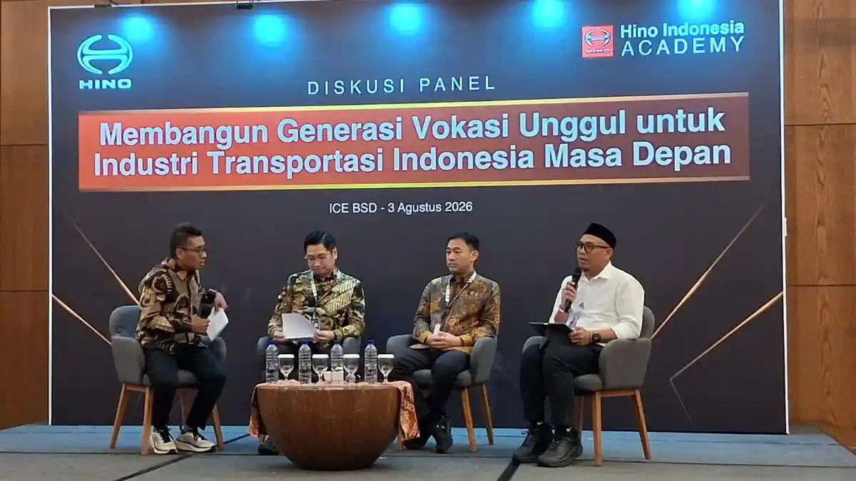 Perkuat Pendidikan Vokasi, Kelas Hino di SMK Lahirkan Ratusan Mekanik Handal