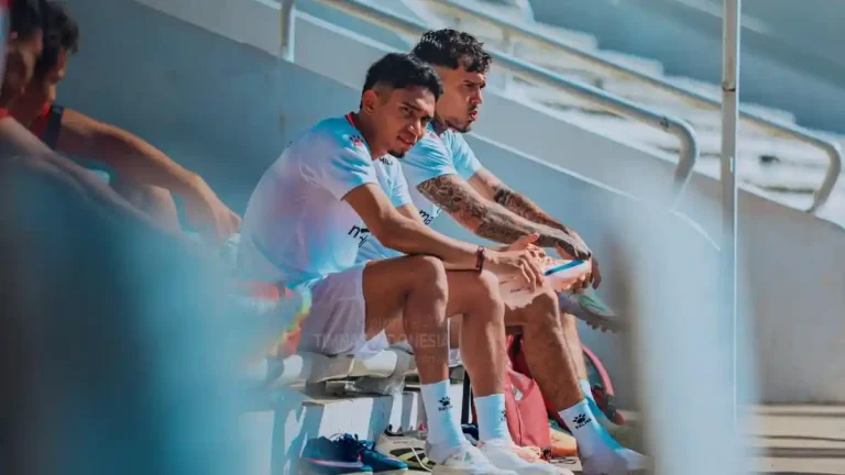 Duo-pemain-Timnas-Indonesia-Marselino-Ferdinan-dan-Shayne-Pattynama