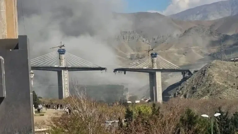 Jembatan-Iran-Teheran