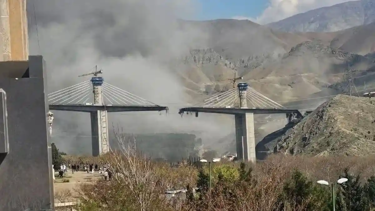 Jembatan-Iran-Teheran