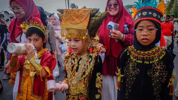 Kumpulan Ucapan untuk Menyemarakkan Malam Tirakatan HUT ke-81 RI