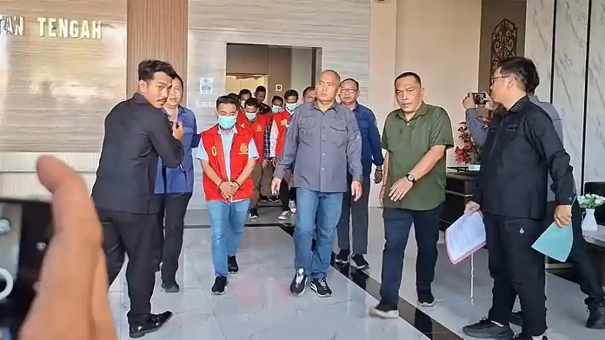 Komisioner-KPU-Kotim-Tersangka_1