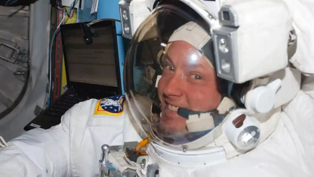Mike-Fincke-Nasa111111