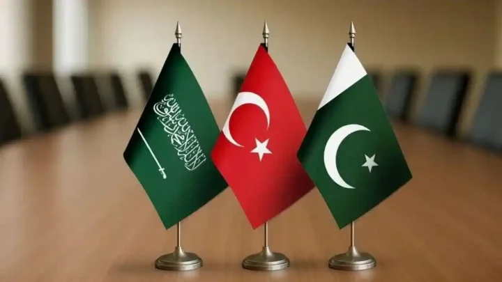 Arab Saudi Bentuk Armada Gabungan, 13 Negara Bersatu Lindungi Laut Merah dari Ancaman Houthi
