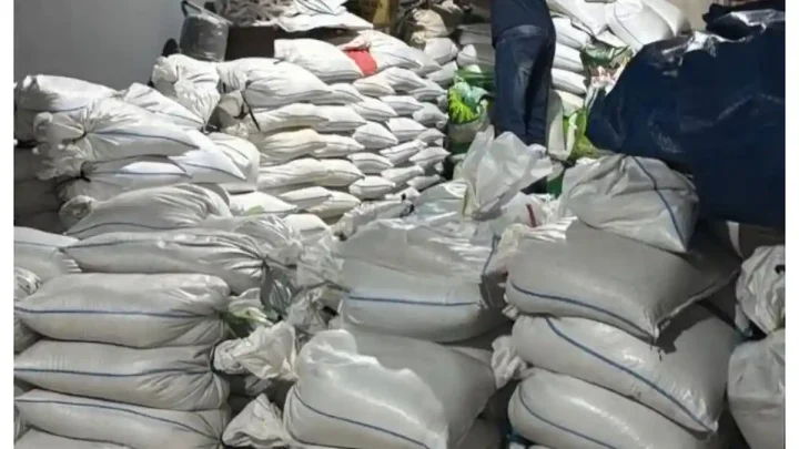 Bareskrim Gerebek Gudang Timah Ilegal di Belitung Timur, 28 Ton Diduga Akan Diselundupkan