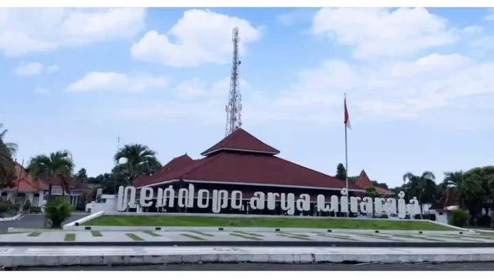 Prakiraan Cuaca Wilayah Mataraman Hari Ini Minggu, 16 Agustus 2026: Mayoritas Udara Kabur