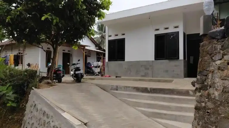 Rumah-Sutrimo-di-Banyumas-1